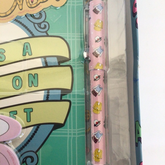 CLUELESS GIFT SET NWT - Picture 3 of 11